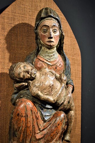 Sculpture en bois polychrome "la Pietà"